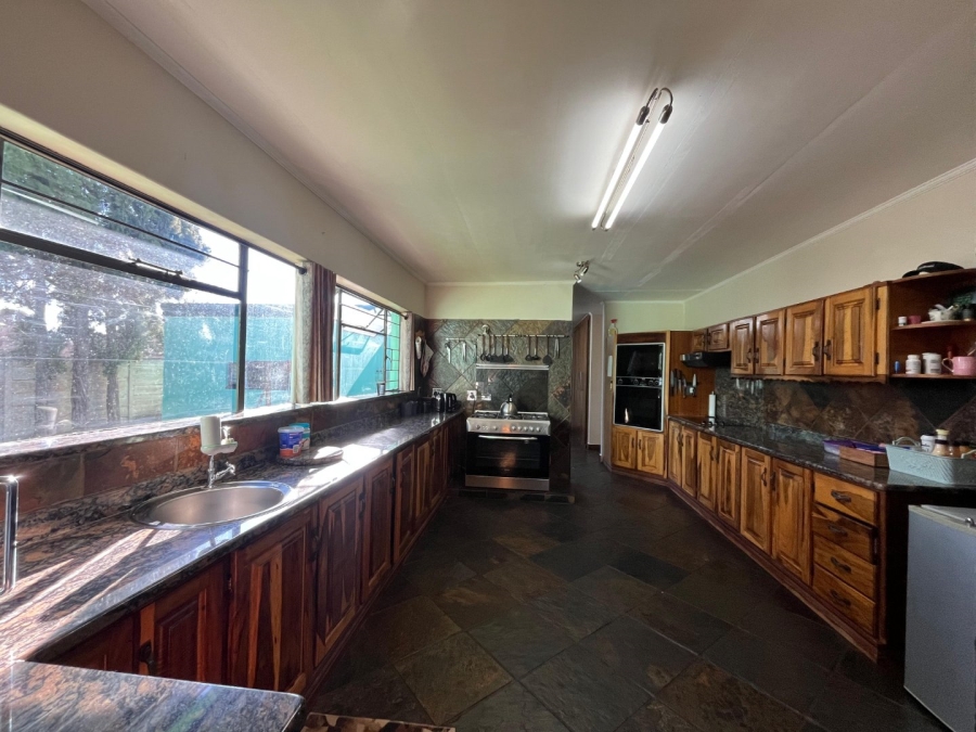 4 Bedroom Property for Sale in Lindequesdrif North West
